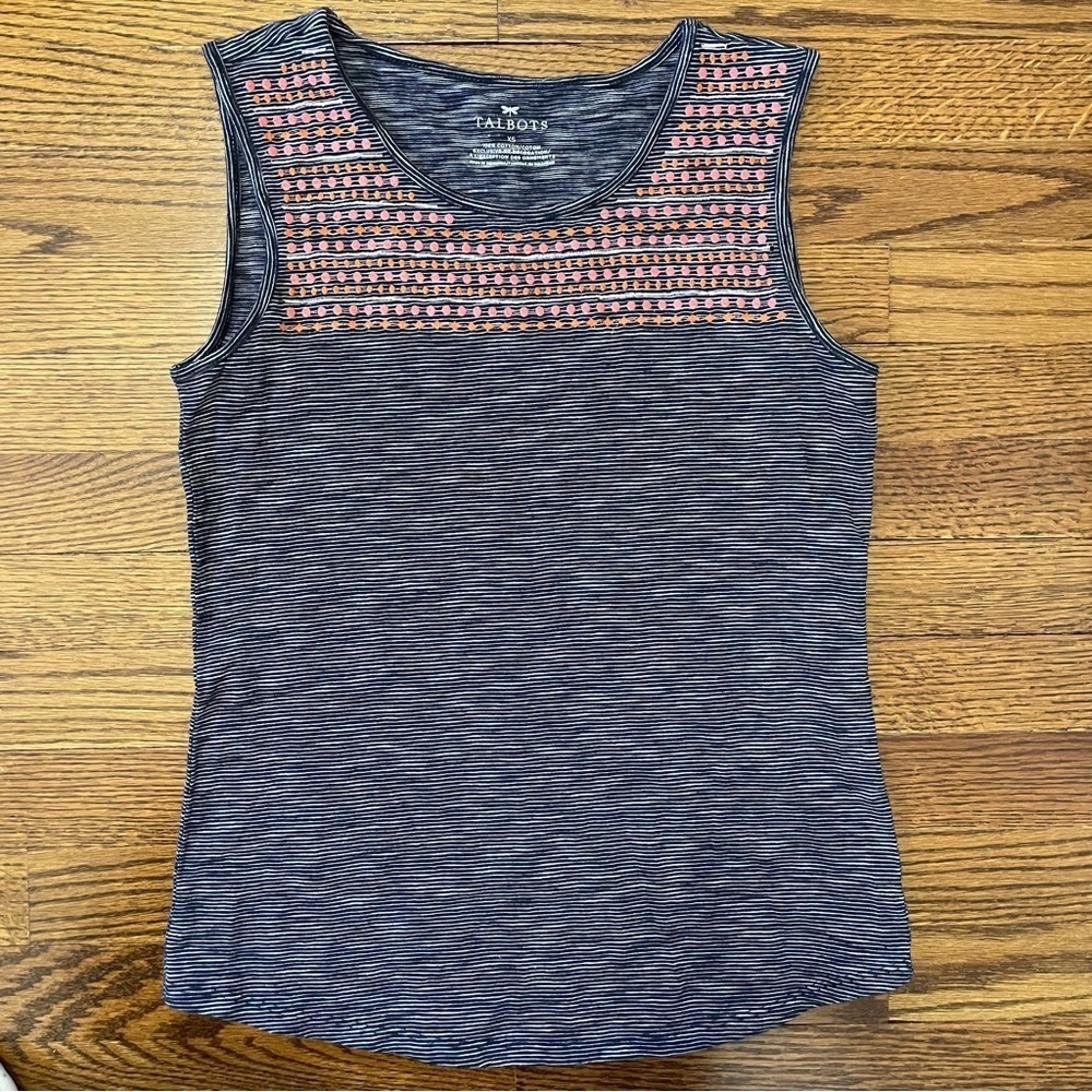 **4/$12** Talbots Sleeveless Striped Top Tank Style - Black and White Size XS - Picture 1 of 5